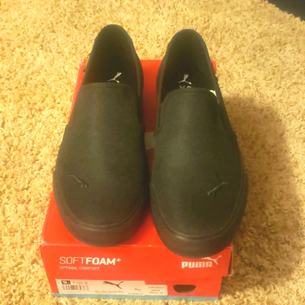 Puma Bari Slip on - size 9.5